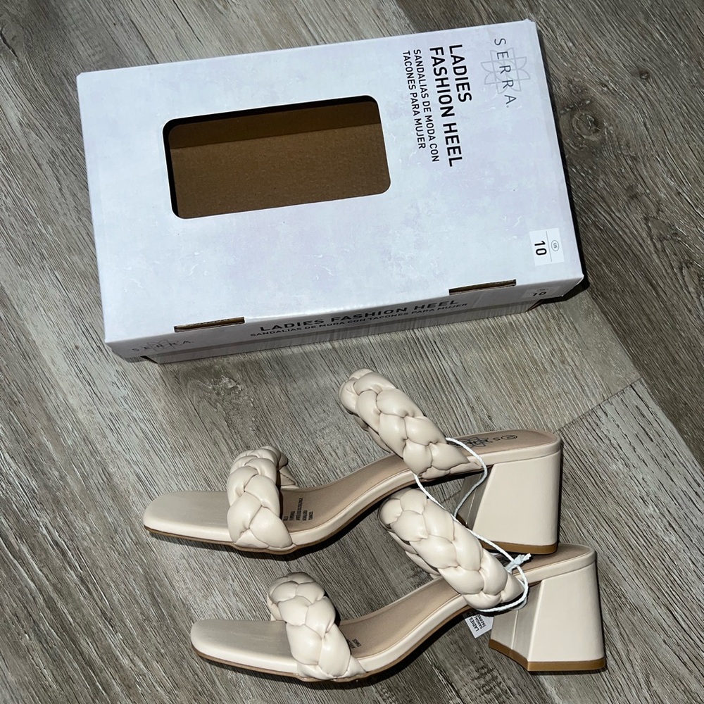 NWT Serra Cream Heeled Sandals with Braided Straps